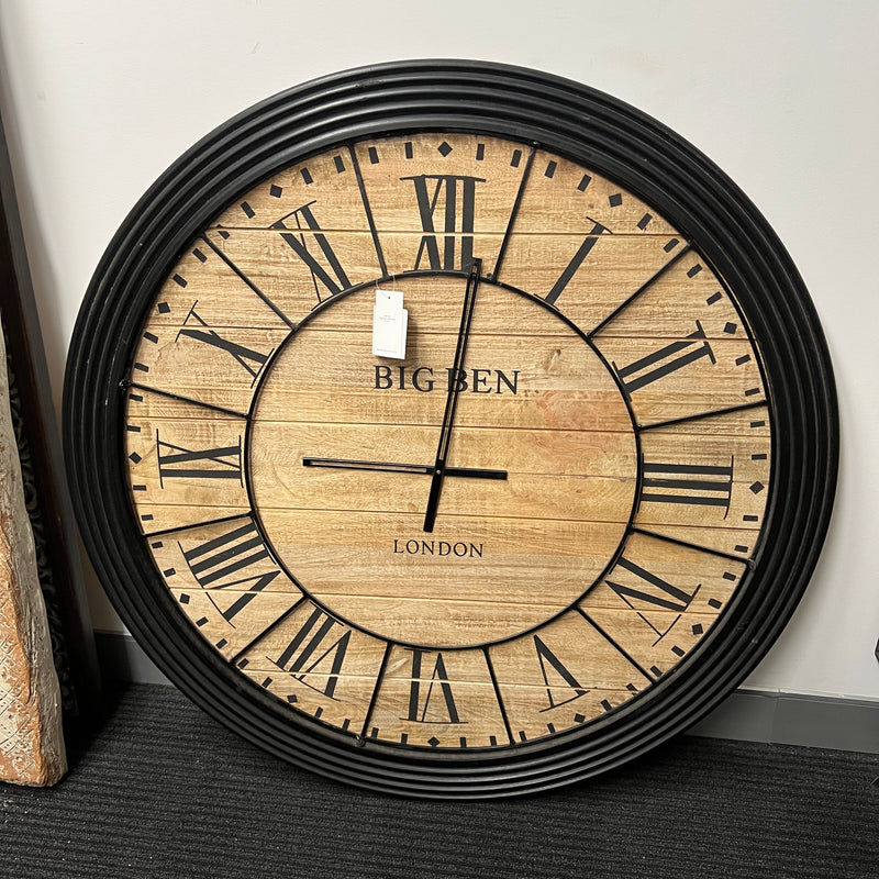 Majut Natural Wooden Clock