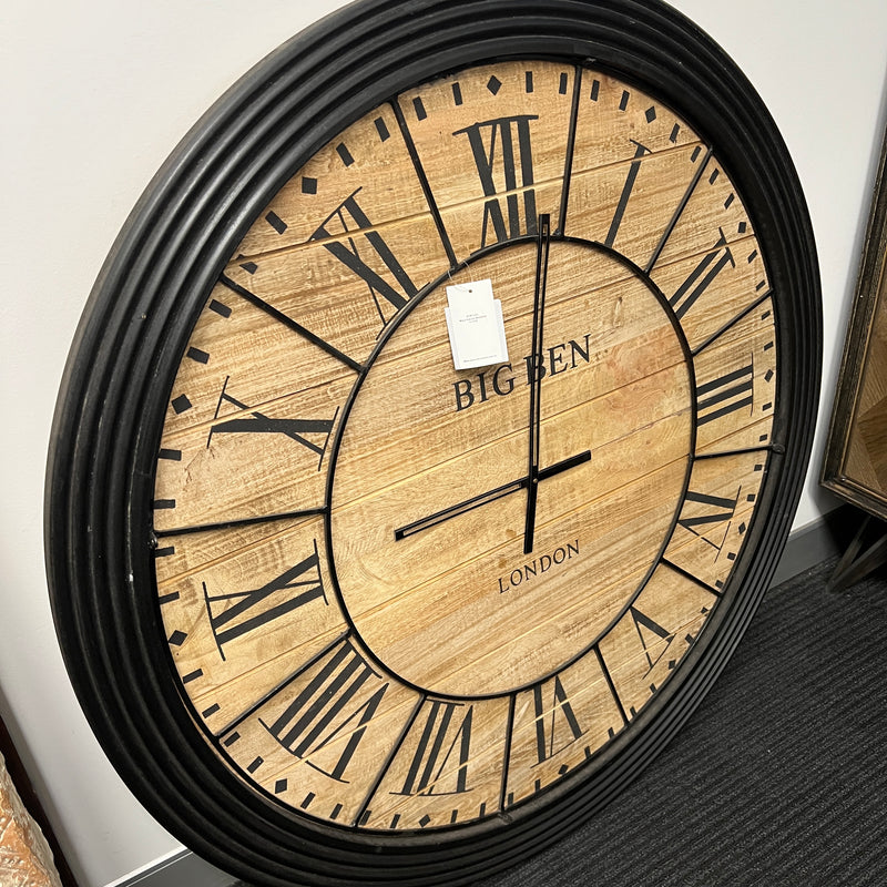 Majut Natural Wooden Clock