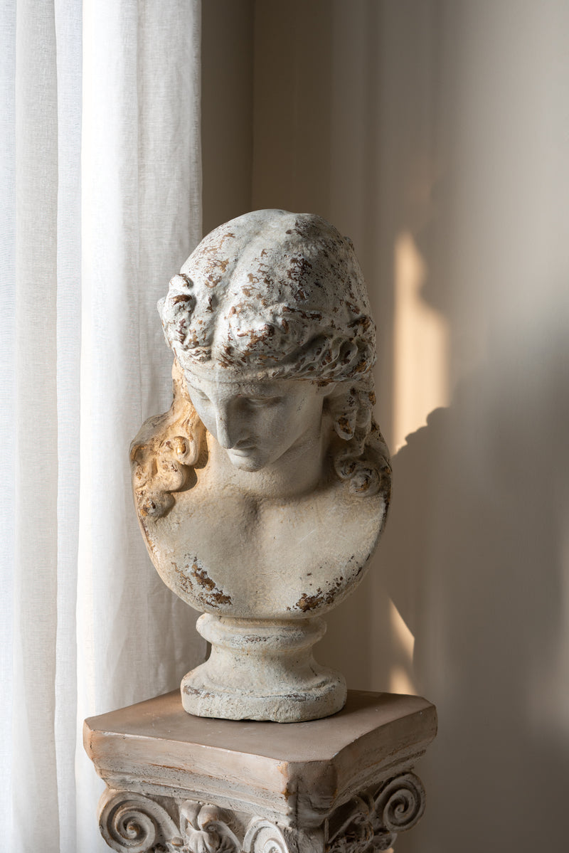 Classic Magnesium Female Bust Statue-Dovetailed &amp; Doublestitched