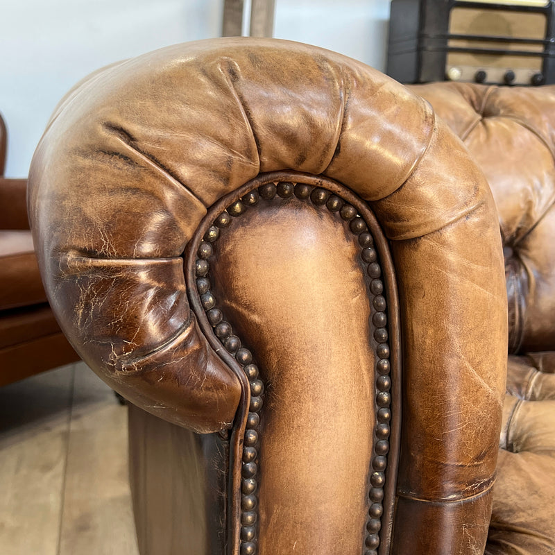 Barrington Antique Leather Chesterfield Sofa - 3 Seater