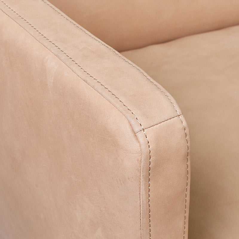L'Europe XL 4 Seater Sofa In Camel-Dovetailed &amp; Doublestitched