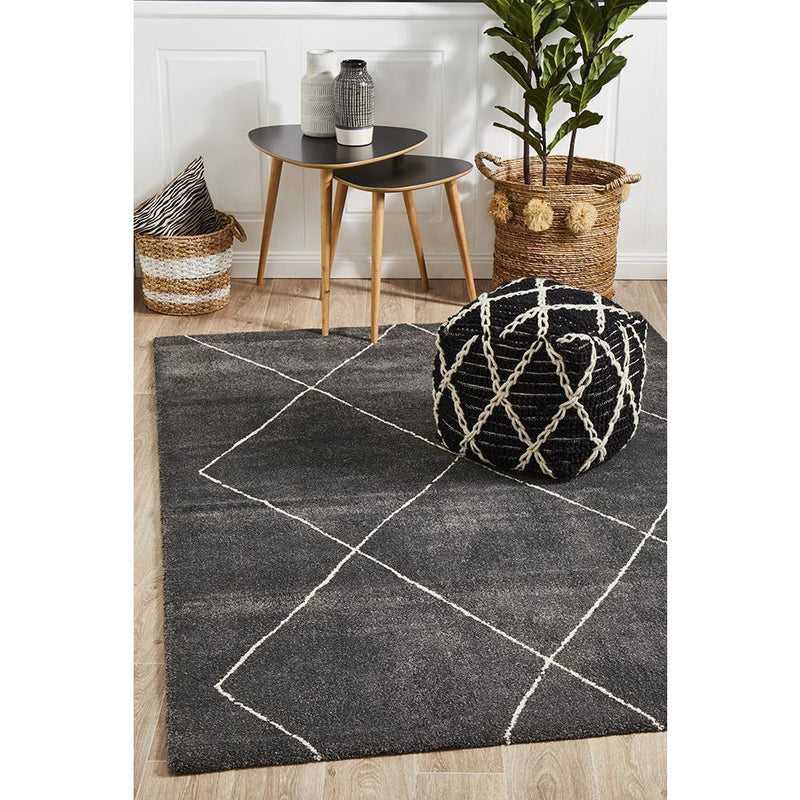 Rug Culture Broadway 931 Charcoal 2.3x1.6-Dovetailed &amp; Doublestitched