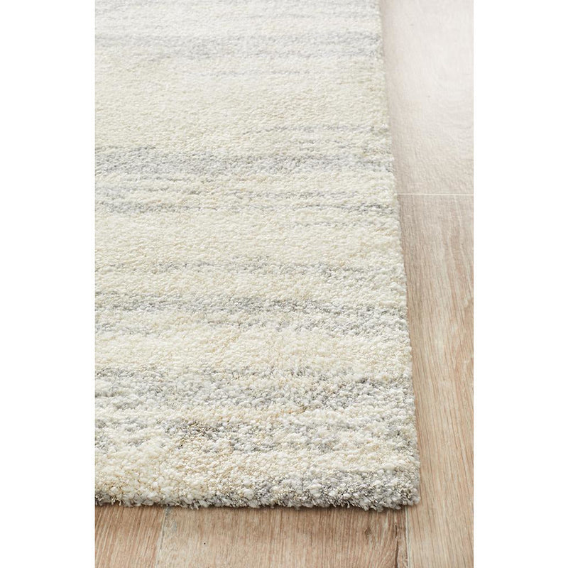 Rug Culture Broadway 933 Silver 2.3x1.6-Dovetailed &amp; Doublestitched